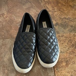 Steve Madden Sneakers